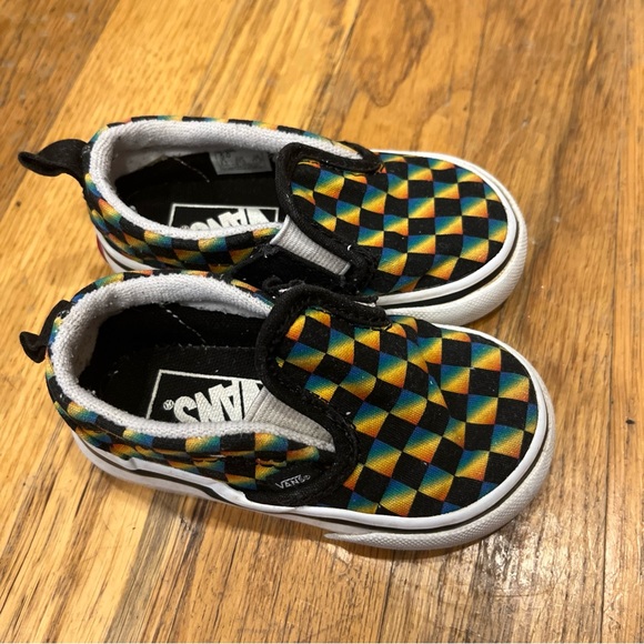 Vans Kids Slip-On Sneakers - Black and Multicolor Geometric - Picture 1 of 5